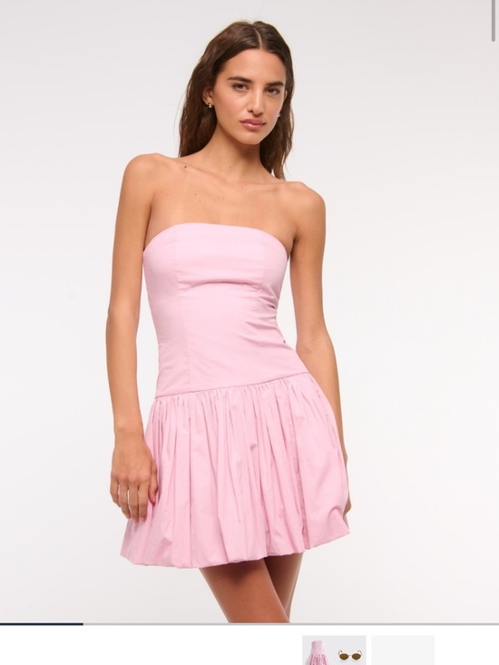 Abercrombie & Fitch Dresses & Skirts - Abercrombie & Fitch Pink Strapless bubble Mini Dress